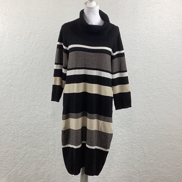 Sandra Darren Woman’s Size L. Sweater Shift Popover Dress. - Picture 1 of 11